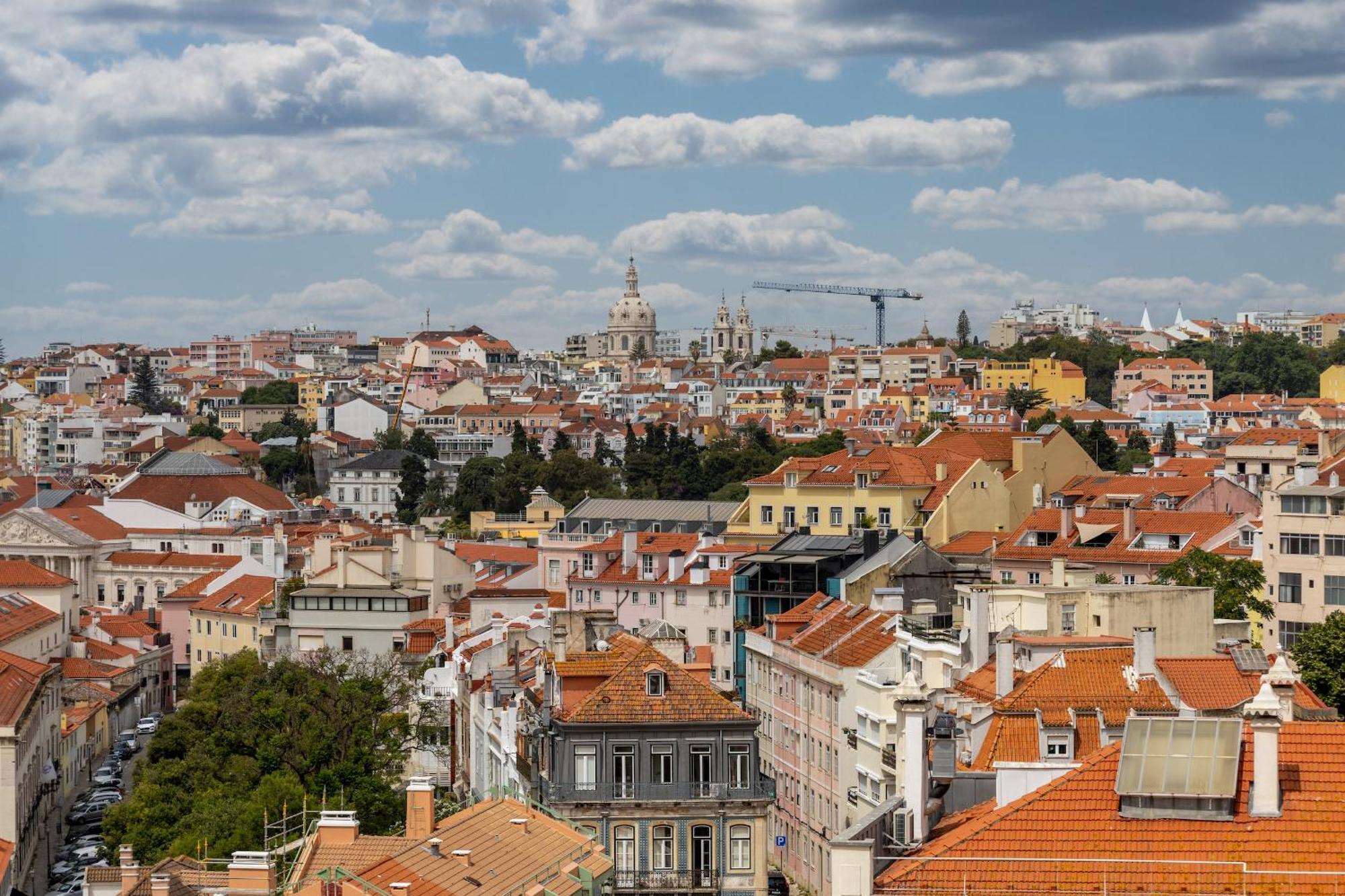 Beguest Bairro Alto City View Apartment Lisboa Exteriör bild